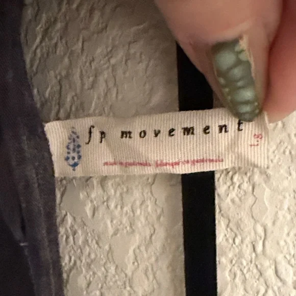 Free People Movement Charcoal Gray Women's Relaxed Blouse - Picture 2 of 3